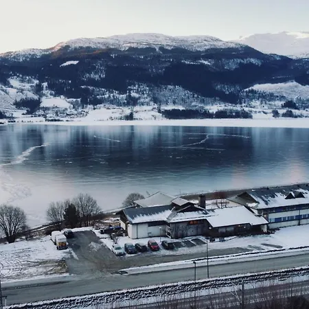 Vandrarheim Hostal *