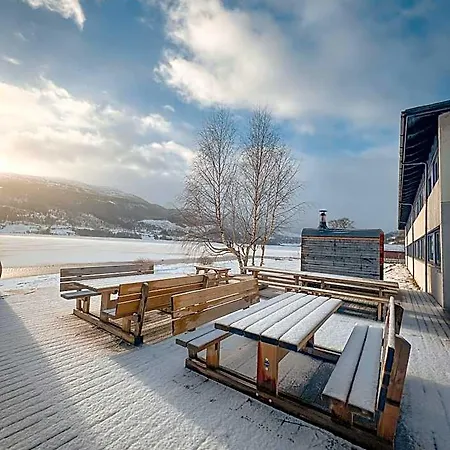 Vandrarheim Hostel *