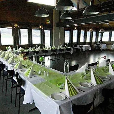 Hostel Vandrarheim *