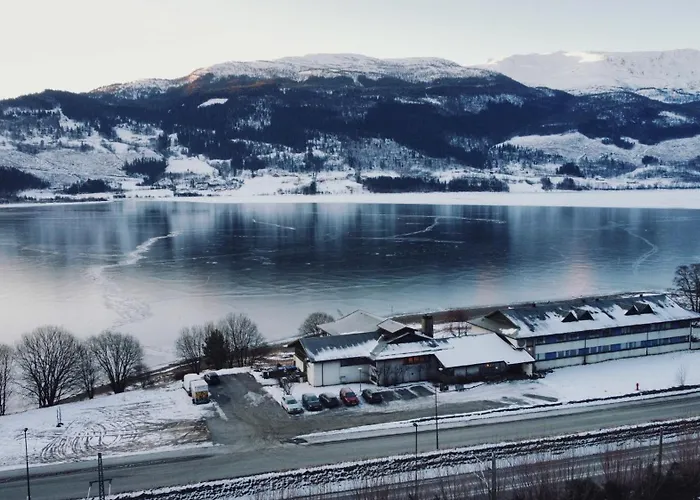 Vandrarheim Hostal *